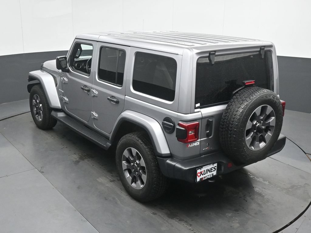 Used 2020 Jeep Wrangler Unlimited Sahara AWD/4WD image 39