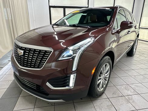Used 2023 Cadillac XT5 Premium Luxury w/ Technology Package AWD/4WD image 10