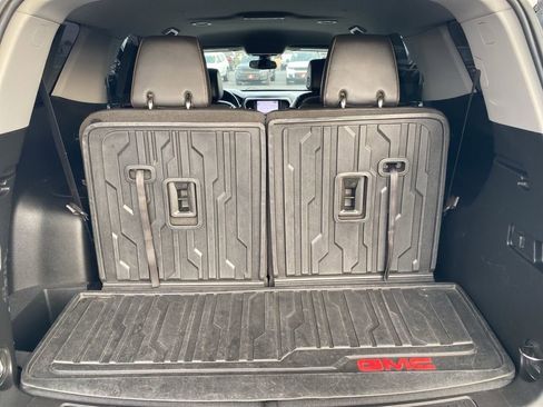 Used 2023 GMC Acadia AT4 w/ Technology Package image 37
