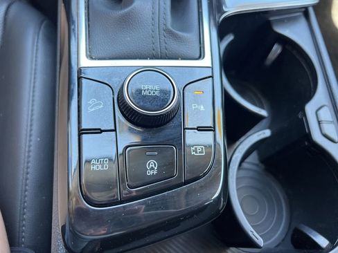 Used 2023 Kia Sportage EX FWD image 28