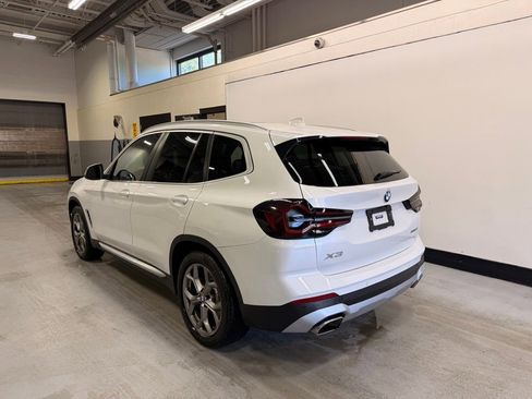 Used 2022 BMW X3 xDrive30i w/ Premium Package AWD/4WD image 3