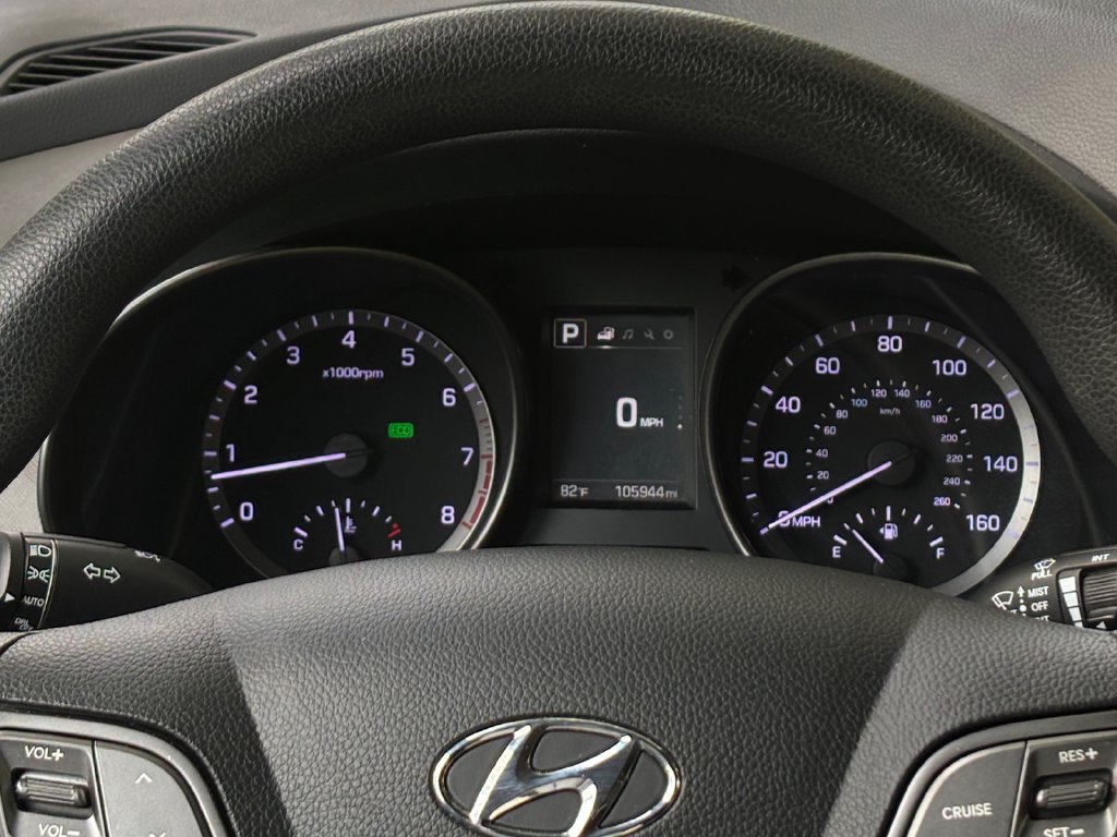 Used 2017 Hyundai Santa Fe SE FWD image 14