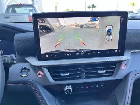 Used 2025 Ford Explorer ST-Line image 14