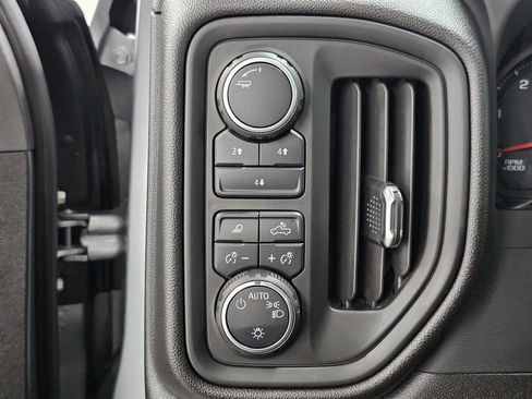 Used 2025 Chevrolet Silverado 2500 Custom w/ Custom Value Package AWD/4WD image 37