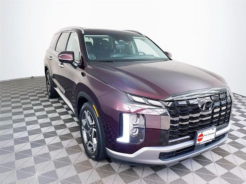 Certified 2023 Hyundai Palisade Limited w/ Cargo Package AWD/4WD image 1