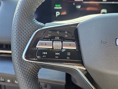 New 2025 Nissan Ariya AWD image 34