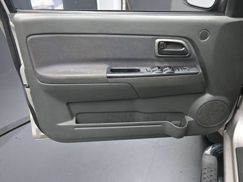 Used 2005 Chevrolet Colorado LS w/ Safe And Sound Package RWD image 15