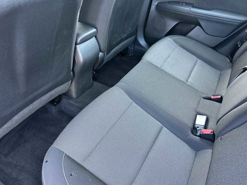 Used 2023 Kia Forte LXS w/ LXS Technology Package image 11