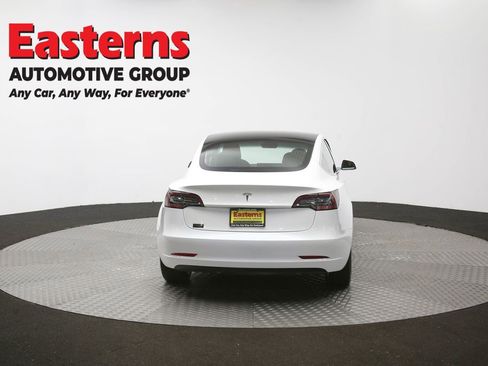 Used 2020 Tesla Model 3 Standard Range Plus RWD image 32