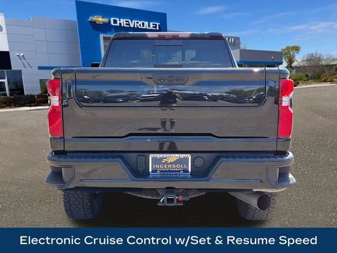 Used 2023 Chevrolet Silverado 2500 High Country AWD/4WD image 26