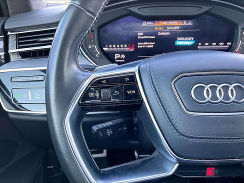 Used 2020 Audi S8 L w/ S8 Executive Package AWD/4WD image 24