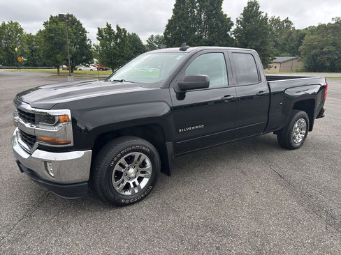 Used 2018 Chevrolet Silverado 1500 LT w/ All Star Edition image 1