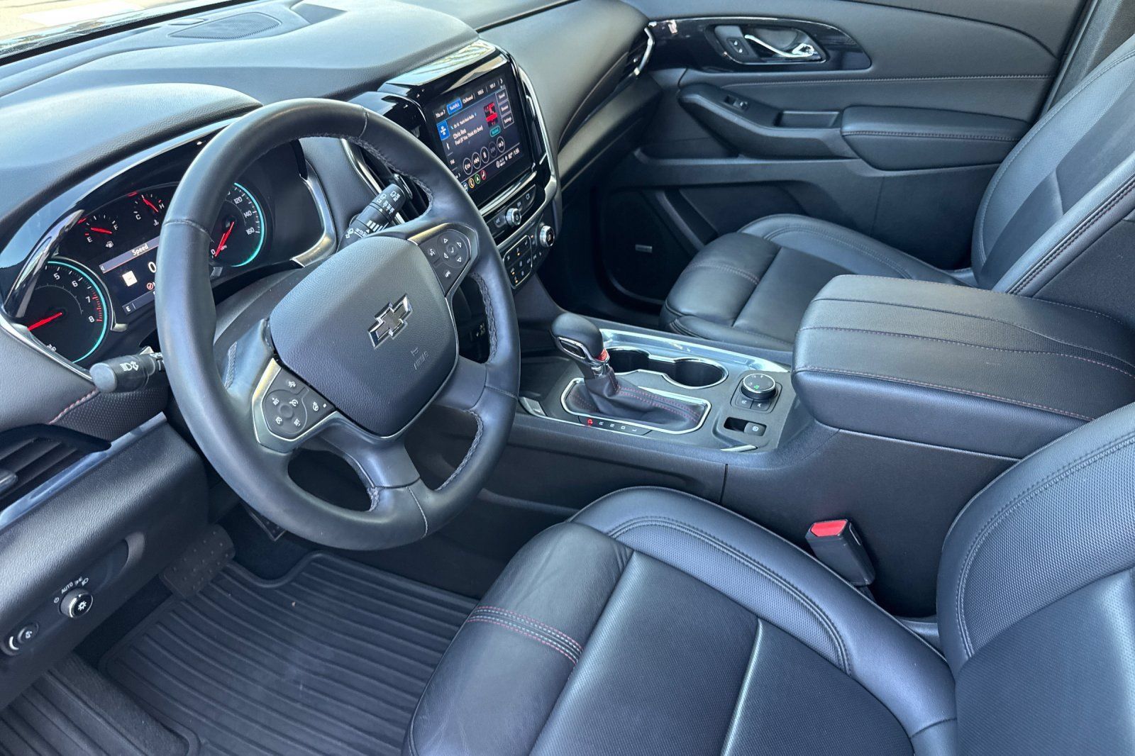 Certified 2023 Chevrolet Traverse RS AWD/4WD image 9