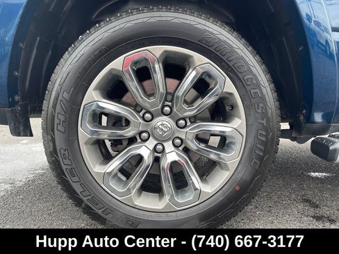Used 2022 RAM 1500 Laramie w/ Sport Appearance Package AWD/4WD image 19