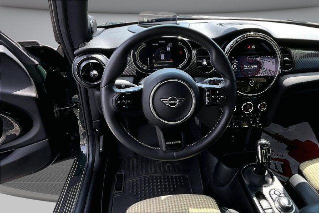 Used 2023 MINI Cooper SE w/ MINI Resolute Edition FWD image 8