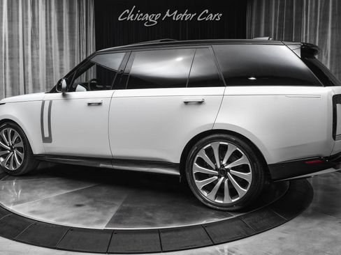 Used 2026 Land Rover Range Rover Long Wheelbase Autobiography AWD/4WD image 3