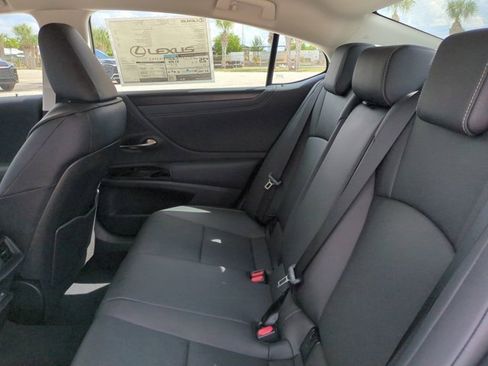 New 2025 Lexus ES 350 w/ Premium Package image 13