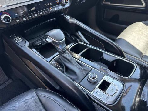 Used 2024 Kia Telluride S FWD image 26