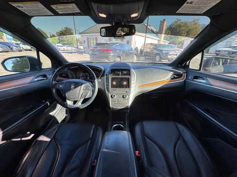 Used 2017 Lincoln MKC Reserve AWD/4WD image 11