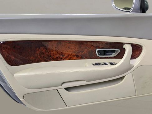 Used 2005 Bentley Continental GT image 30