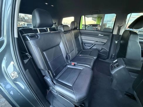 Used 2023 Volkswagen Atlas SE AWD/4WD image 9