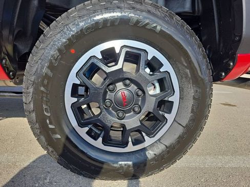 New 2026 Toyota Tacoma TRD Off-Road image 31