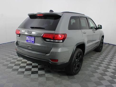 Used 2021 Jeep Grand Cherokee Freedom Edition AWD/4WD image 24