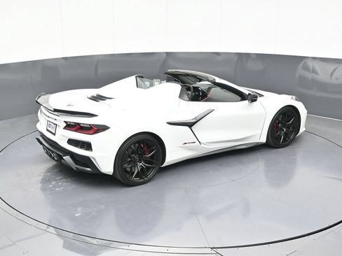 Used 2024 Chevrolet Corvette Z06 RWD image 50
