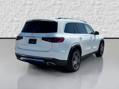 Used 2025 Mercedes-Benz GLS 450 4MATIC image 3
