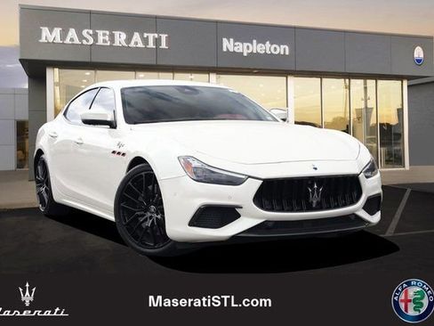 Certified 2022 Maserati Ghibli Trofeo image 1
