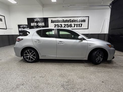 Used 2015 Lexus CT 200h w/ F Sport w/Nuluxe Interior image 2