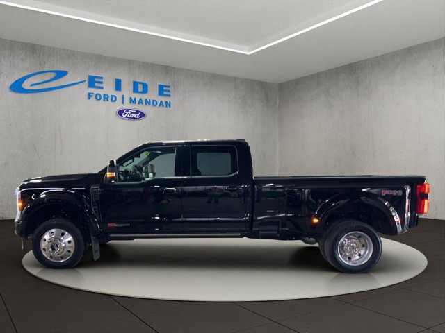 Used 2026 Ford F450 Platinum w/ FX4 Off-Road Package AWD/4WD image 4
