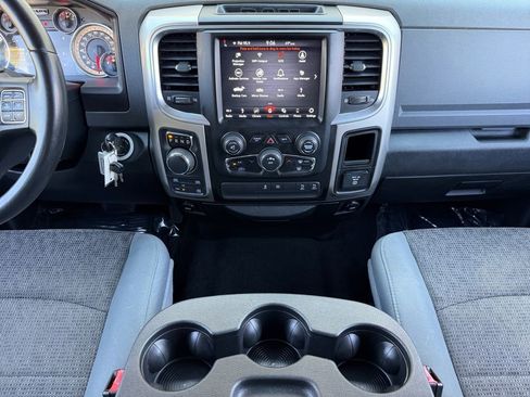 Used 2018 RAM 1500 Big Horn AWD/4WD image 25