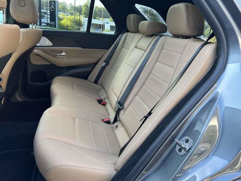 Certified 2025 Mercedes-Benz GLE 450e 4MATIC image 40