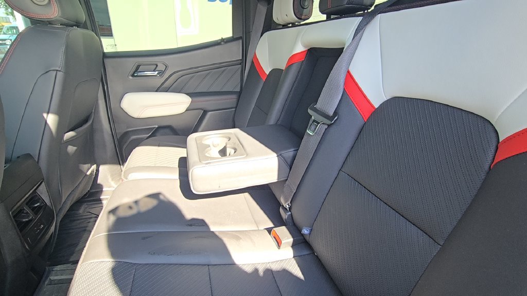 Used 2023 GMC Canyon AT4X w/ Edition 1 AWD/4WD image 25