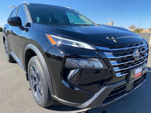 New 2026 Nissan Rogue SV image 8