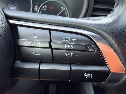 Used 2025 MAZDA MAZDA3 s Sport FWD image 23