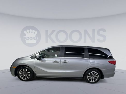 Used 2023 Honda Odyssey EX-L image 17