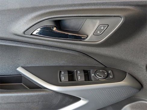 New 2026 Chevrolet Trax LS image 18