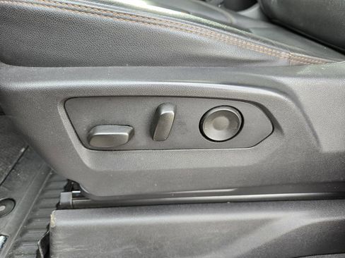 Used 2024 GMC Sierra 1500 AT4 w/ AT4 Premium Package image 14