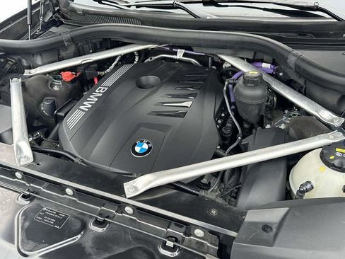 Certified 2023 BMW X7 xDrive40i w/ Executive Package image 17