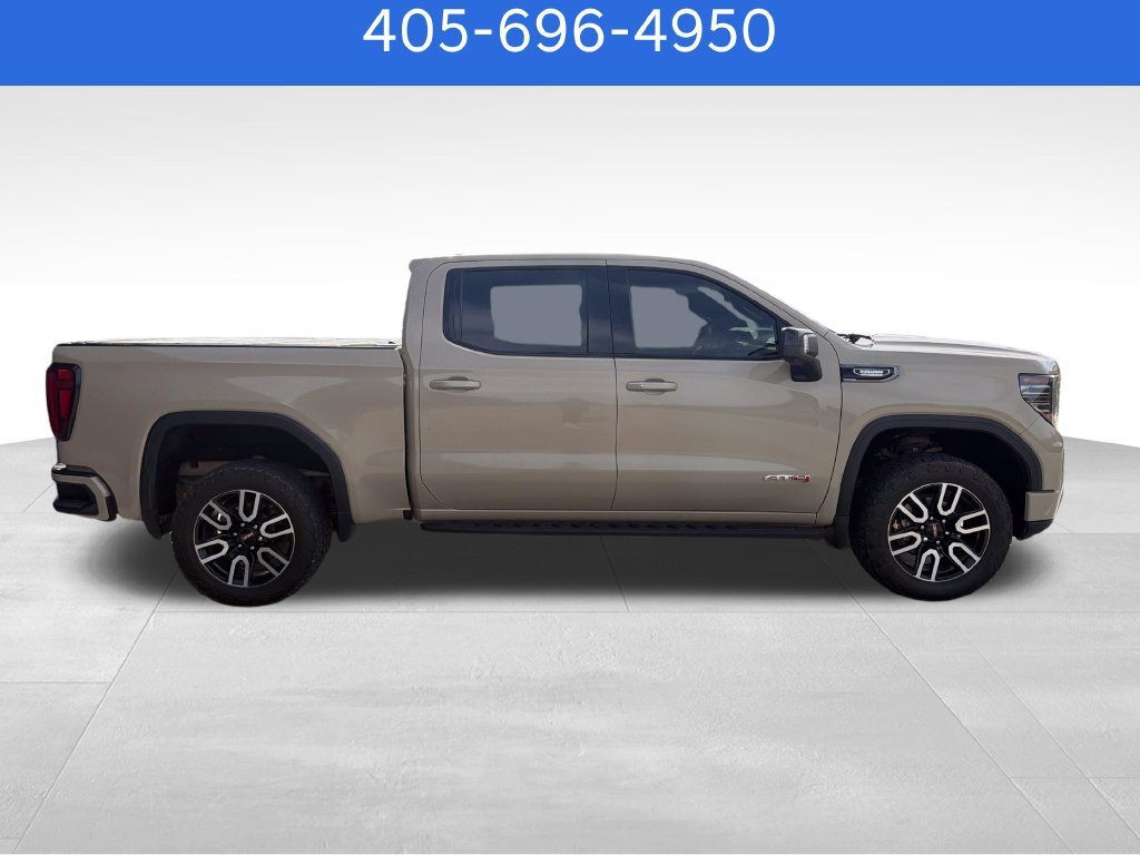 Used 2023 GMC Sierra 1500 AT4 w/ AT4 Premium Package AWD/4WD image 7