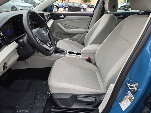 Used 2025 Volkswagen Jetta S FWD image 16
