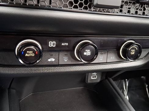 Certified 2023 Honda HR-V LX image 15