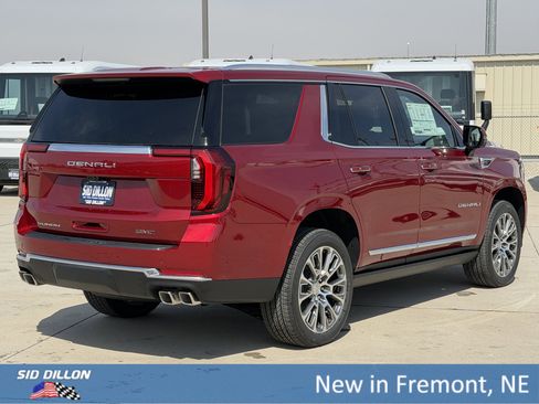 New 2026 GMC Yukon Denali image 4