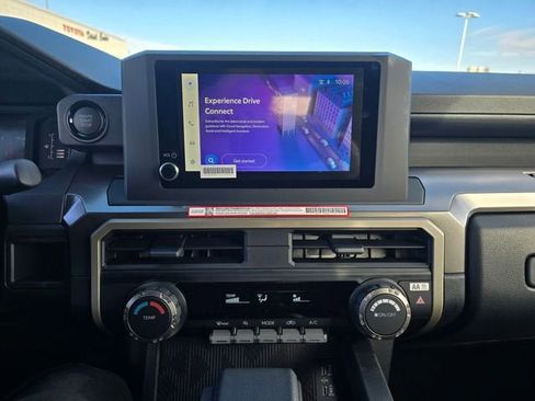 Certified 2025 Toyota Tacoma SR5 image 20