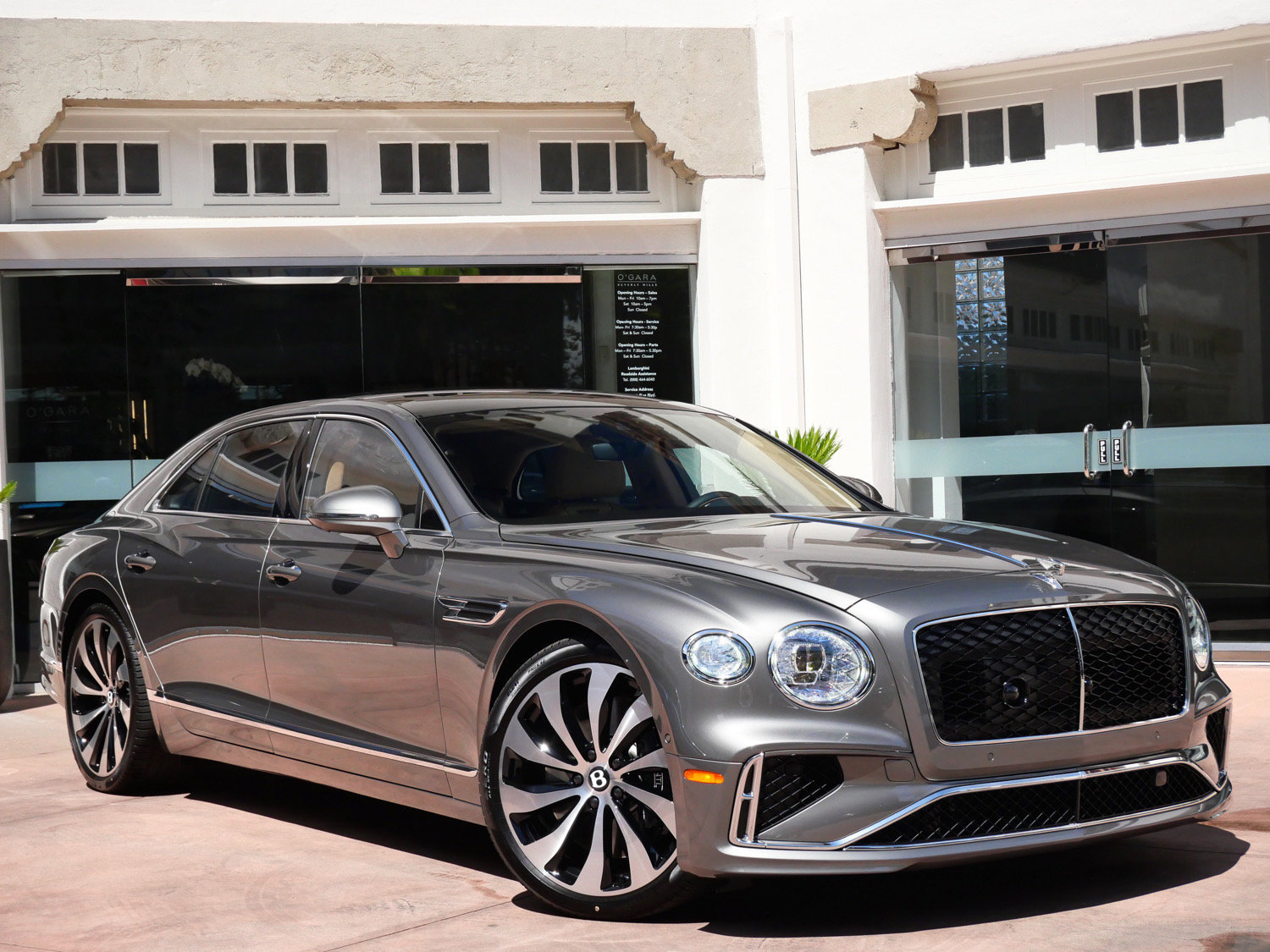 New 2026 Bentley Flying Spur V8 AWD/4WD image 1