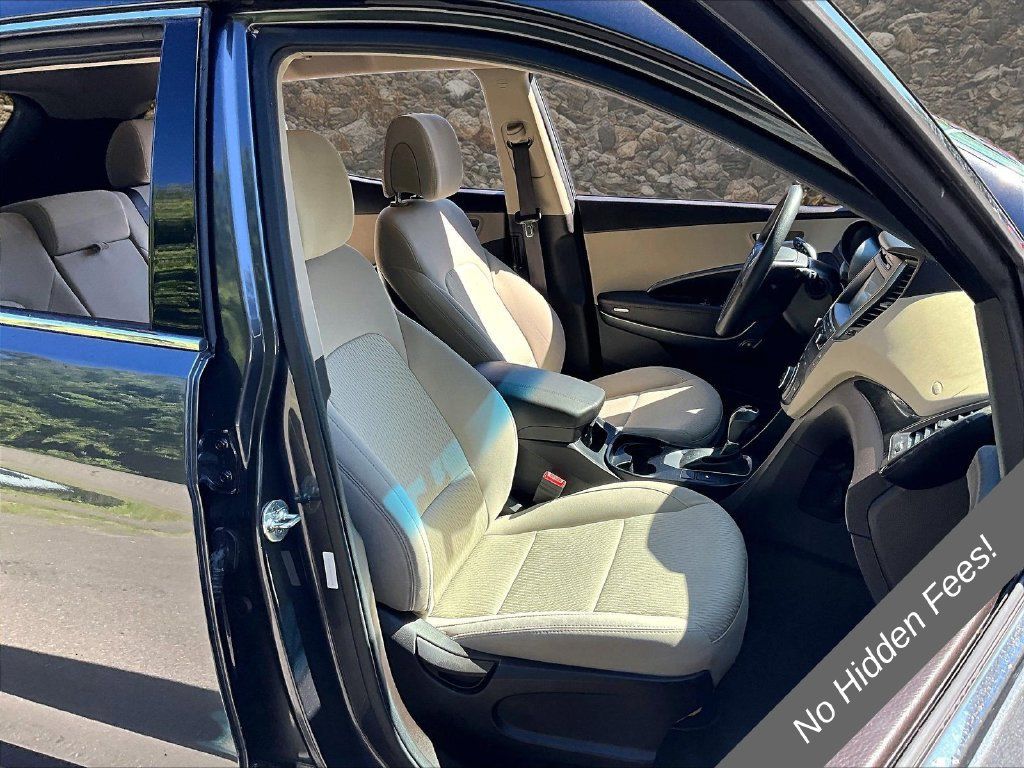 Used 2018 Hyundai Santa Fe Sport w/ 2.4L Value Package 02 AWD/4WD image 7