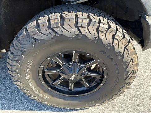 Used 2022 Ford Bronco Big Bend image 12