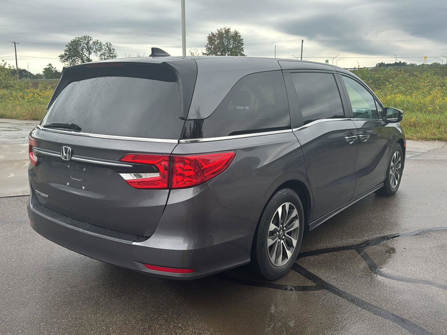 Used 2023 Honda Odyssey EX-L image 5